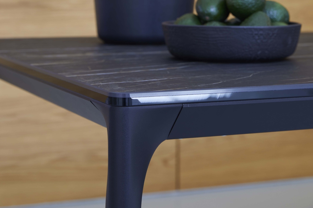 Eettafel Kyono Sfeerbeeld 2